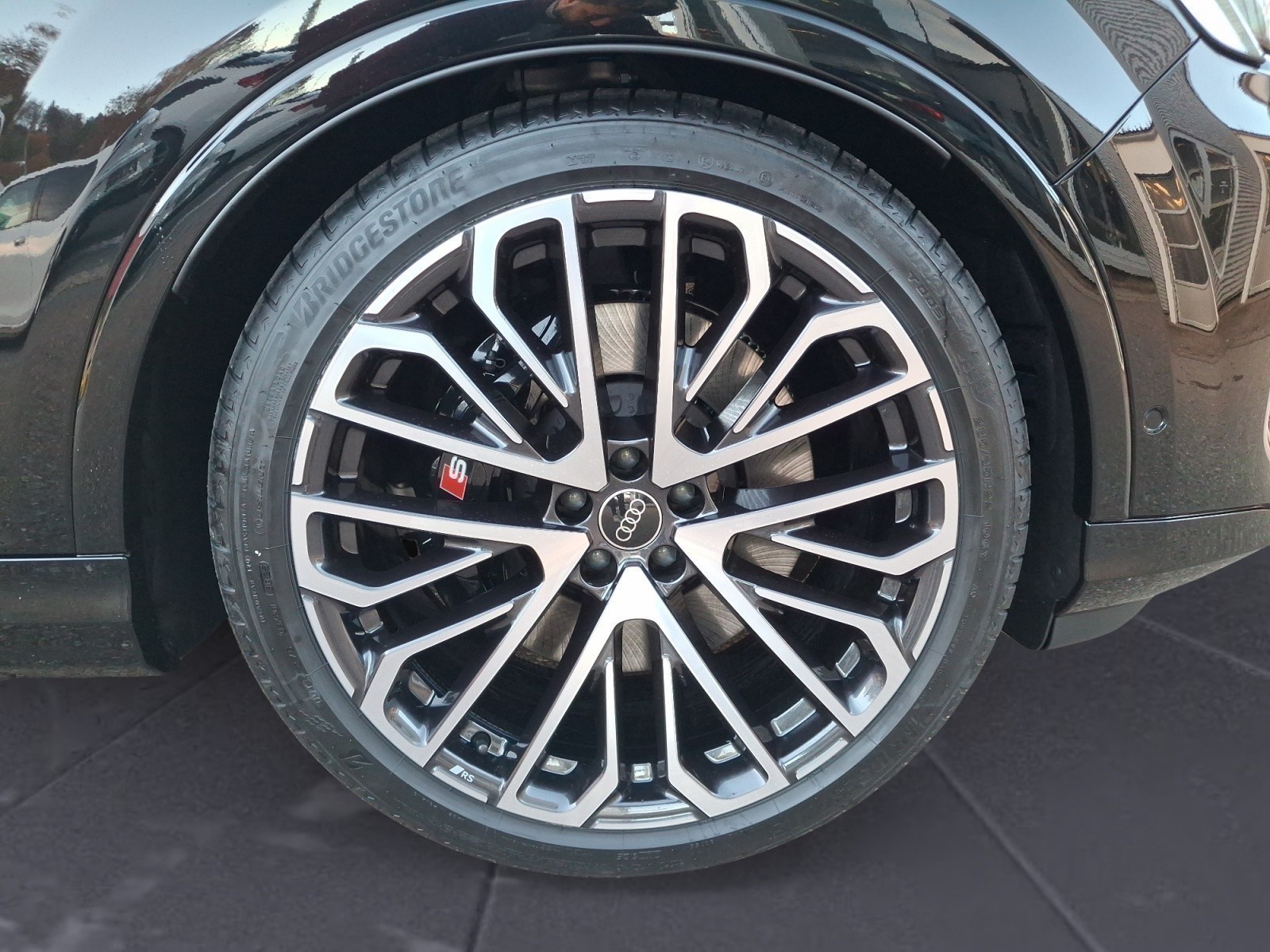 Audi - SQ7 SUV TFSI tiptronic