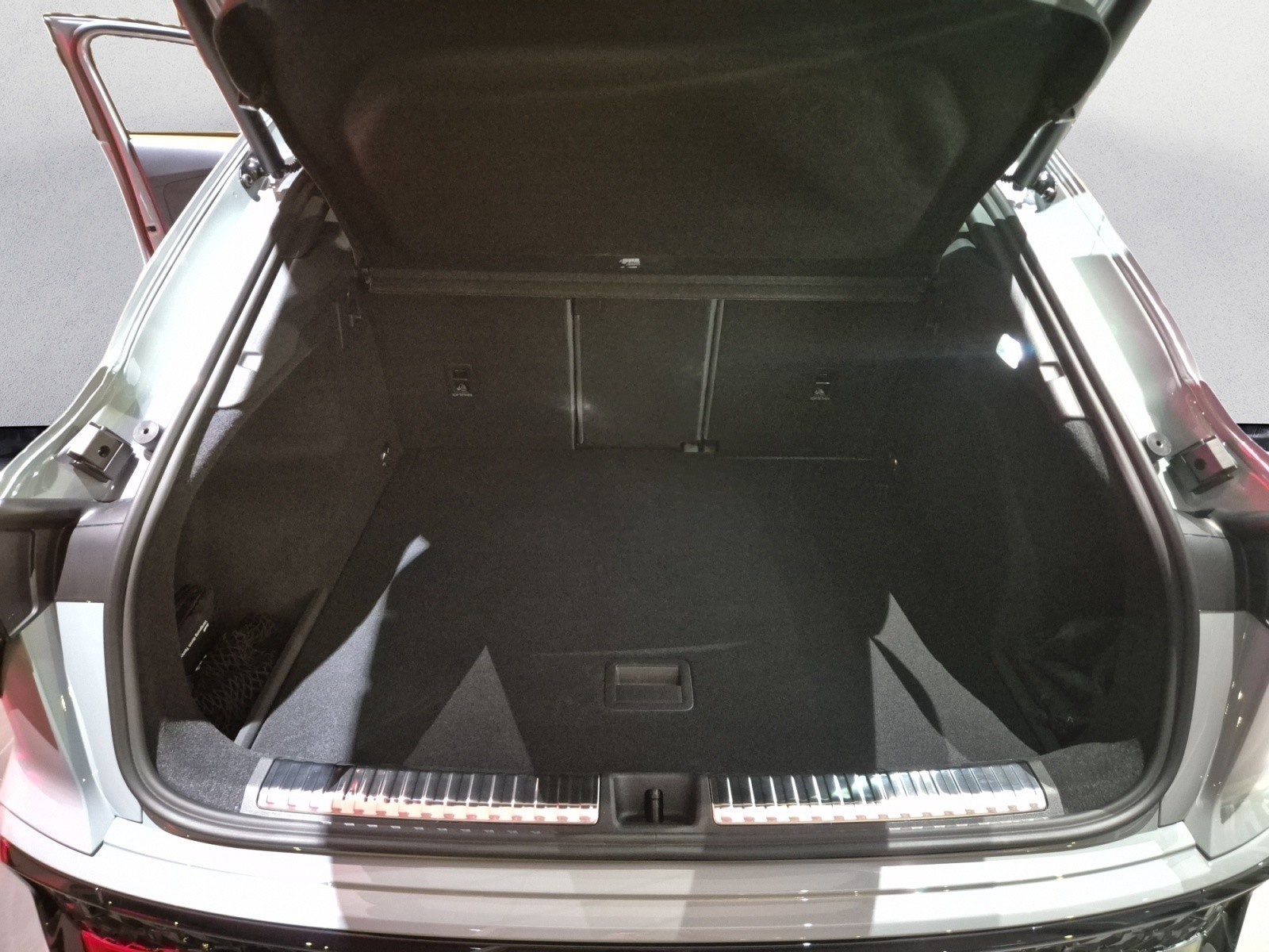 Audi - Q3 Sportback TFSI quattro S tronic