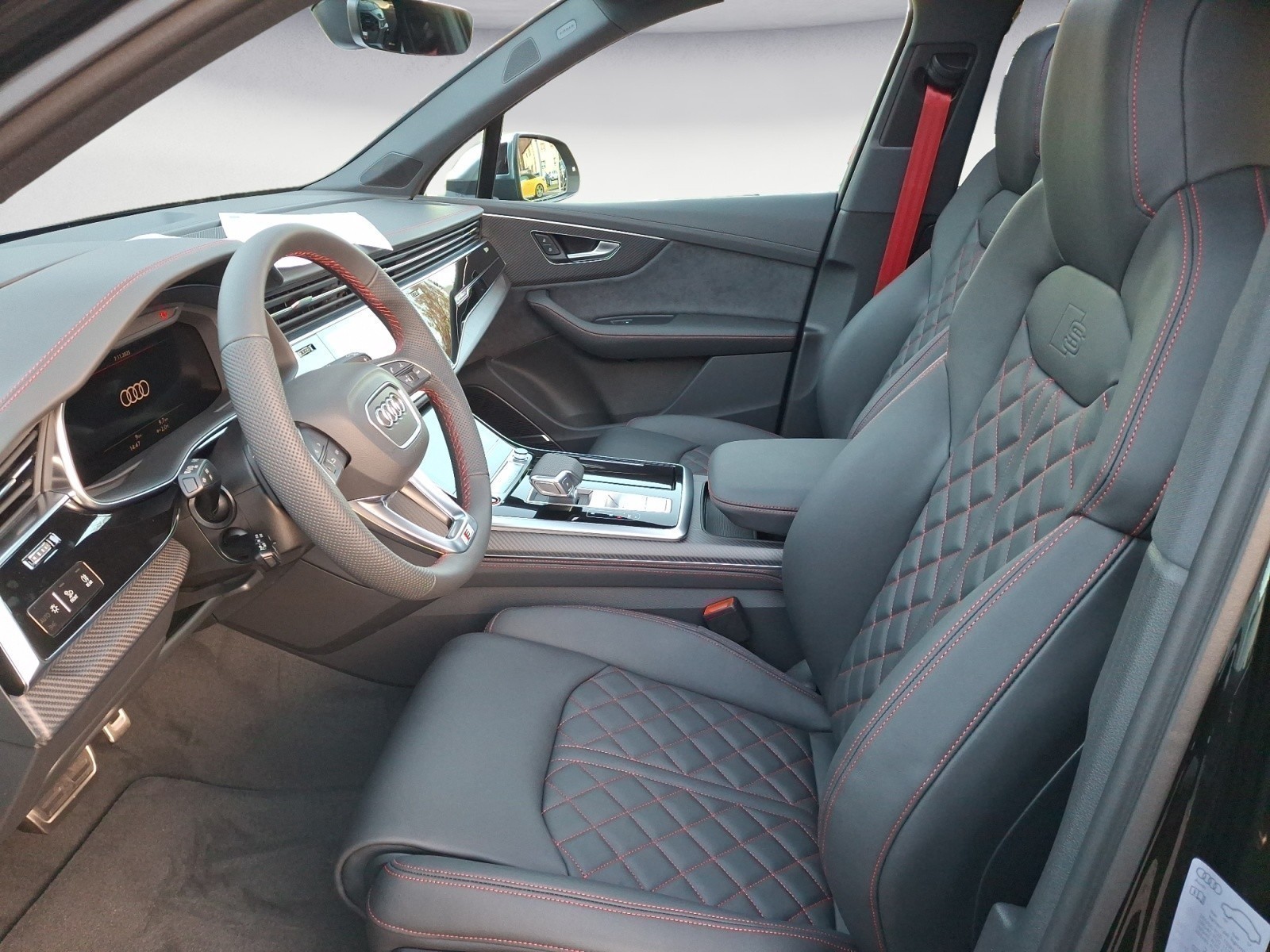 Audi - SQ7 SUV TFSI tiptronic