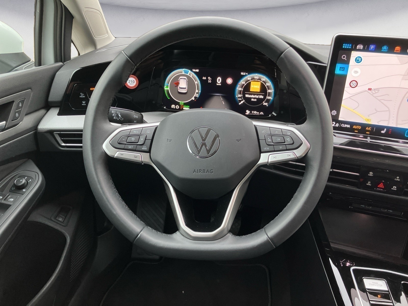 Volkswagen - Golf 1.5 eHybrid DSG Style