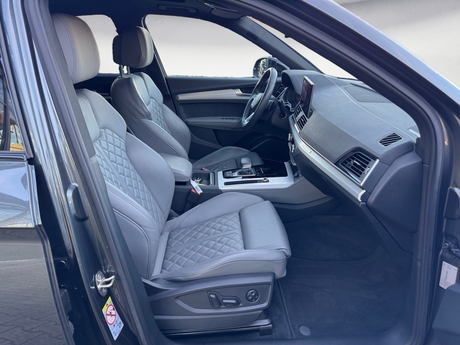 Audi - SQ5 TDI Sportback quattro tiptronic