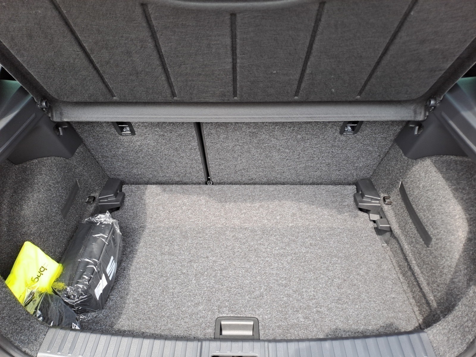 Seat - Ibiza FR Black Edition 1.0 TSI  7-Gang-DSG