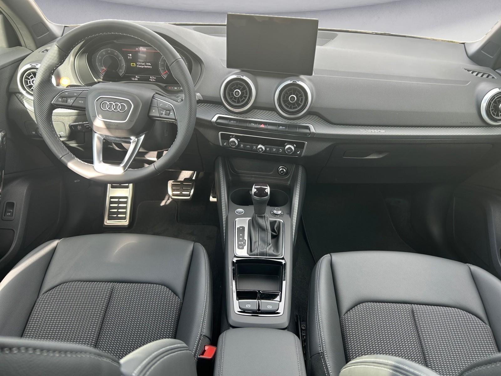 Audi - Q2 S line 40 TFSI quattro 140(190) kW(PS) S tronic