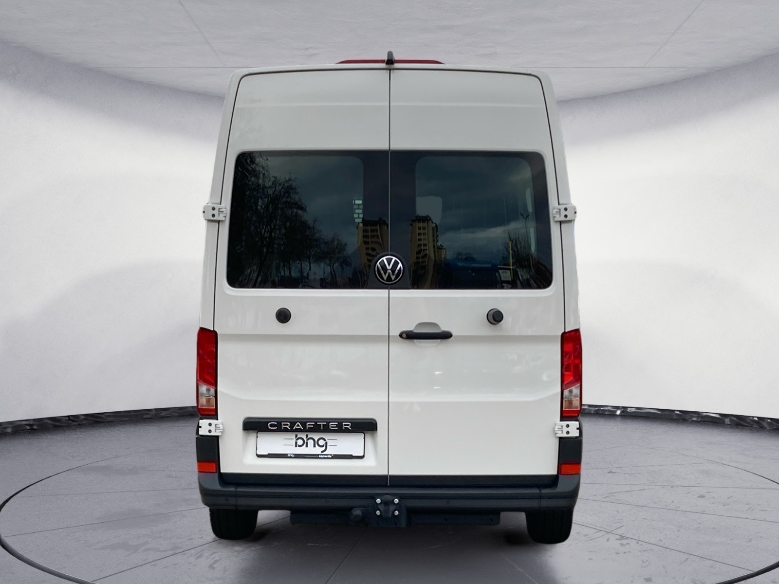 Volkswagen - Crafter 35 Kasten 2,0 l  Frontantr ieb 6-Gang Radst. 3640 mm