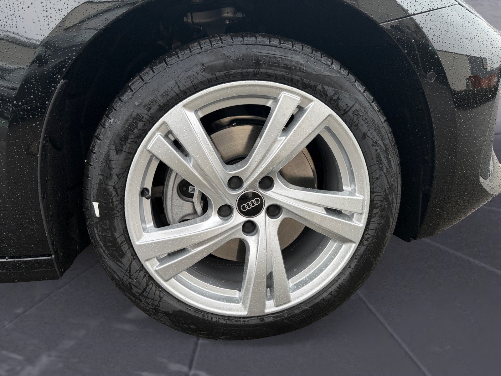 Audi - A5 Avant TFSI  S tronic