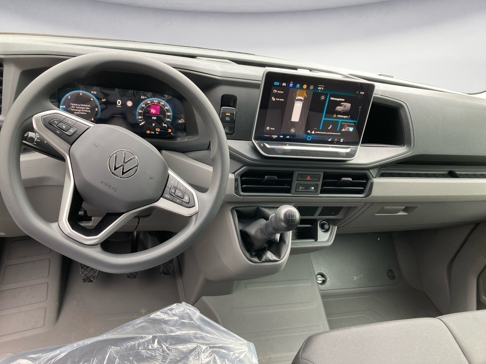 Volkswagen - Crafter 35 Kasten HD 2,0 l  Fronta ntrieb 6-Gang Radst. 4490 mm