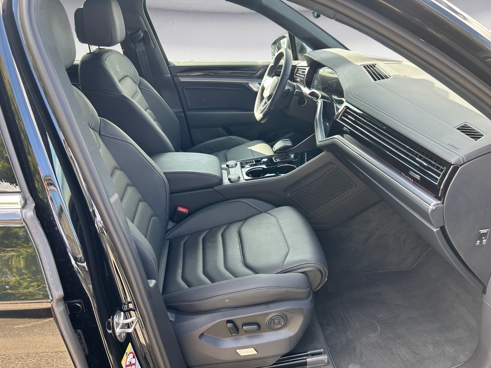 Volkswagen - Touareg 3.0 V6 TDI SCR 4Motion Aut. R-Line