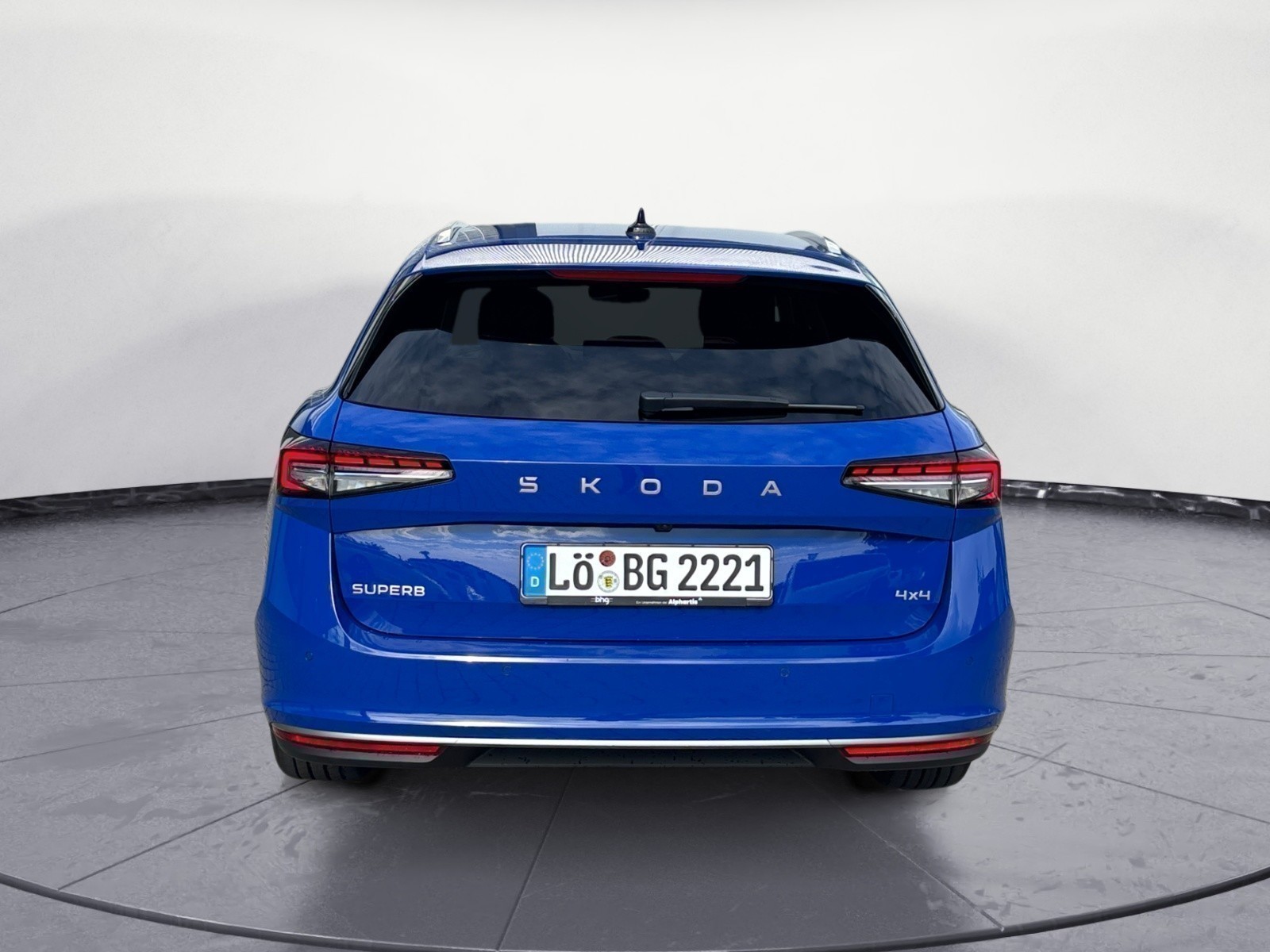 Skoda - Superb Combi L&K 2,0 TDI 7-Gang-