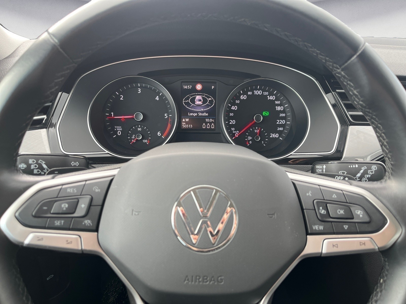 Volkswagen - Passat Variant 2.0 TDI SCR DSG Business