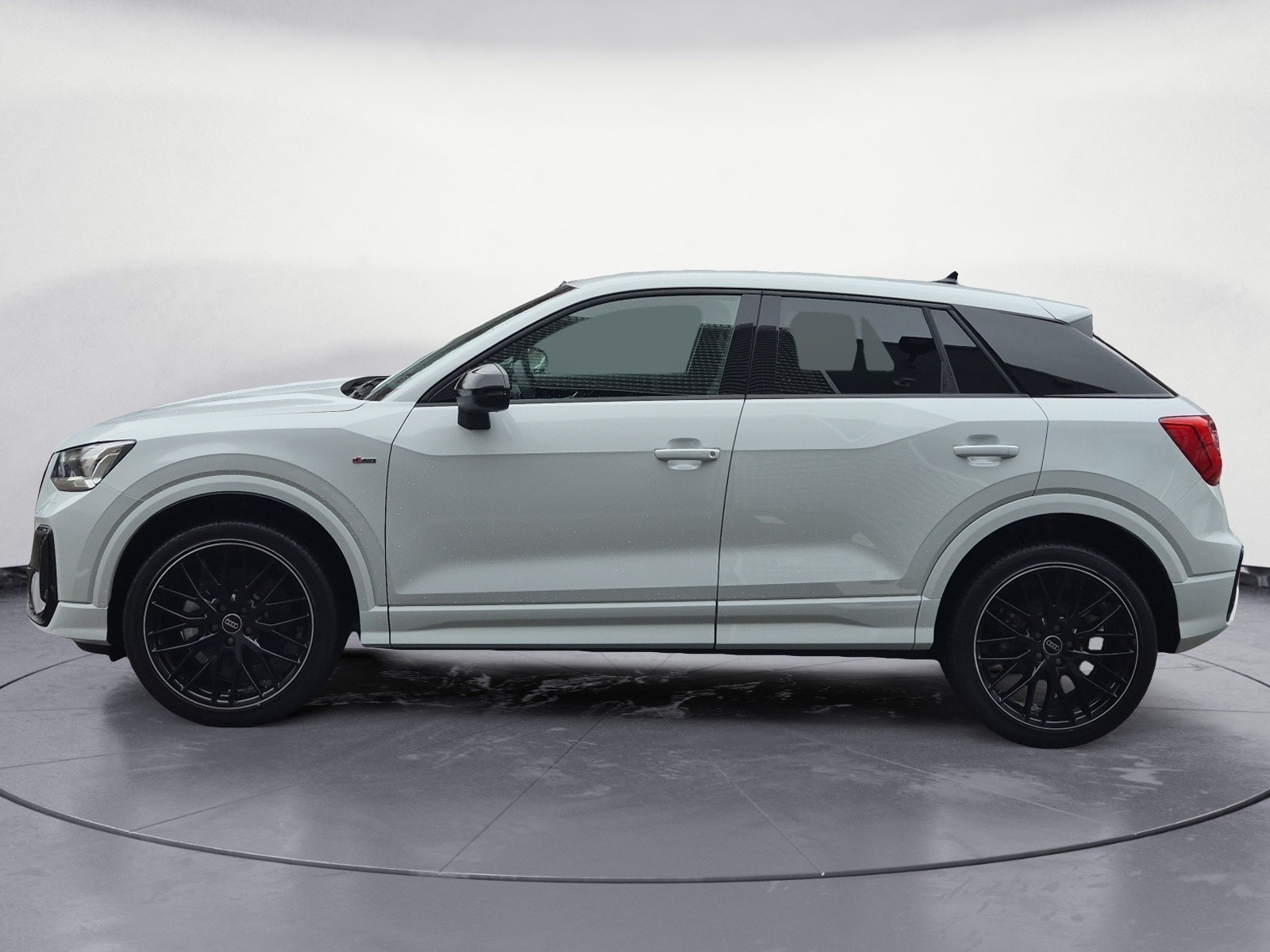 Audi - Q2 S line 40 TFSI quattro 140(190) kW(PS) S tronic