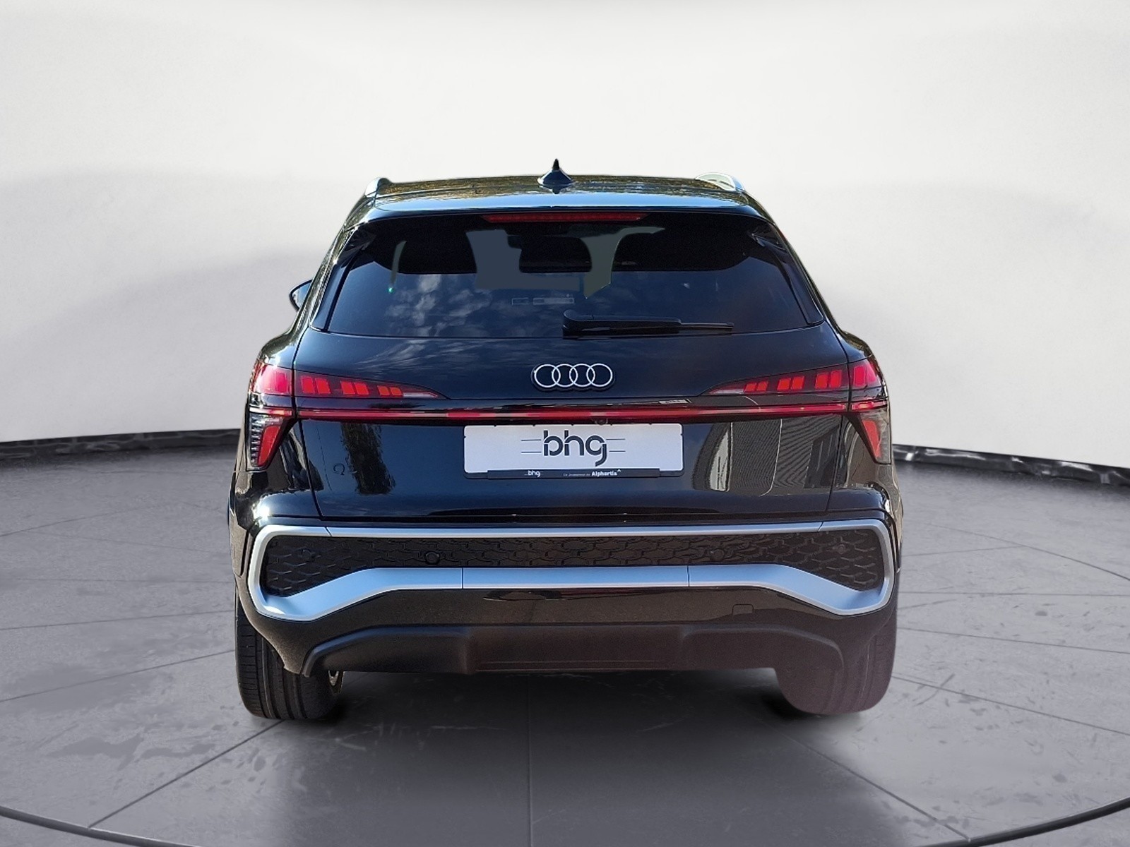 Audi - Q3 SUV TFSI S tronic