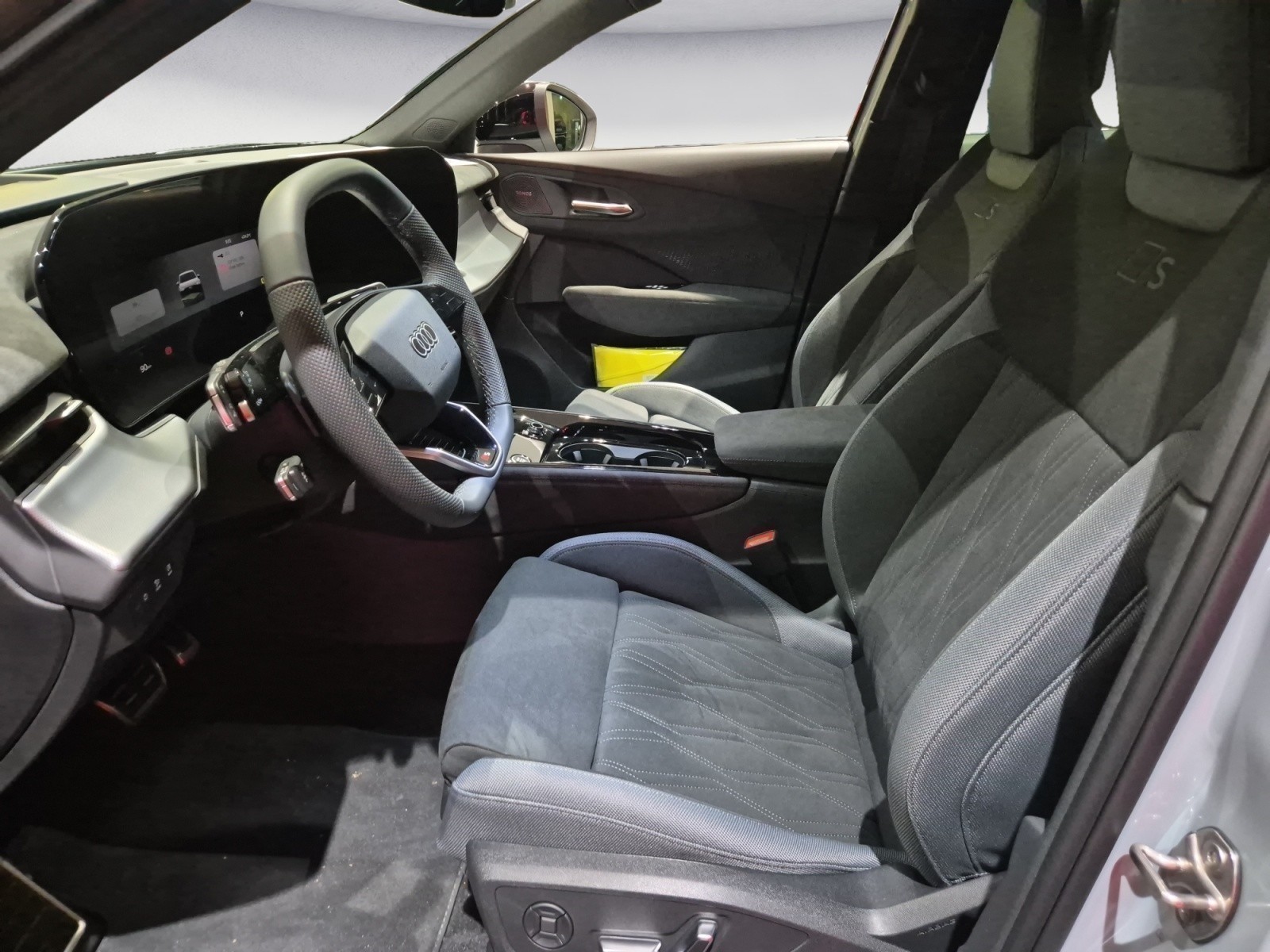 Audi - Q3 Sportback TFSI quattro S tronic