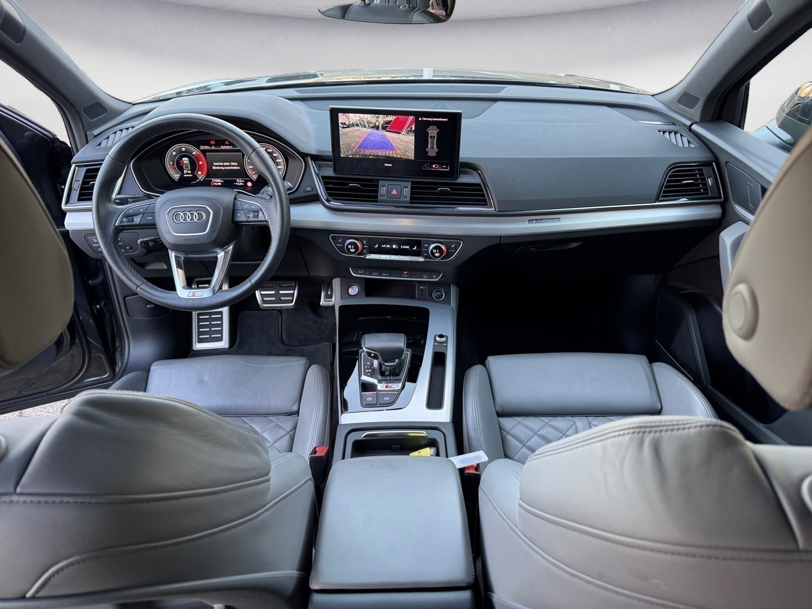 Audi - SQ5 TDI Sportback quattro tiptronic