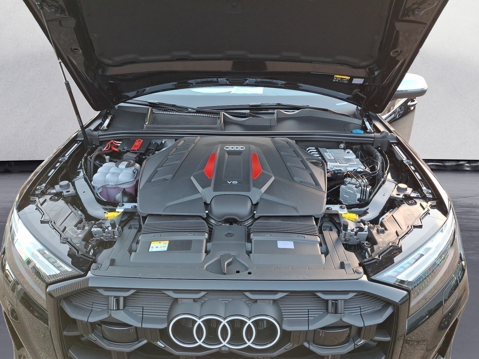 Audi - SQ7 SUV TFSI tiptronic