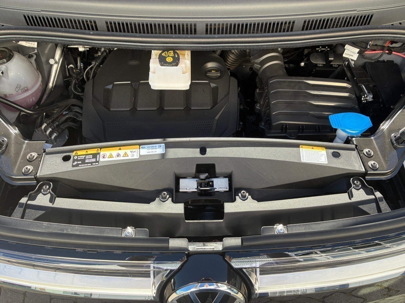 Volkswagen - California Beach Tour 2,0 l TDI S CR Frontantrieb 7-Gang-DSG Radst. 3124 m m