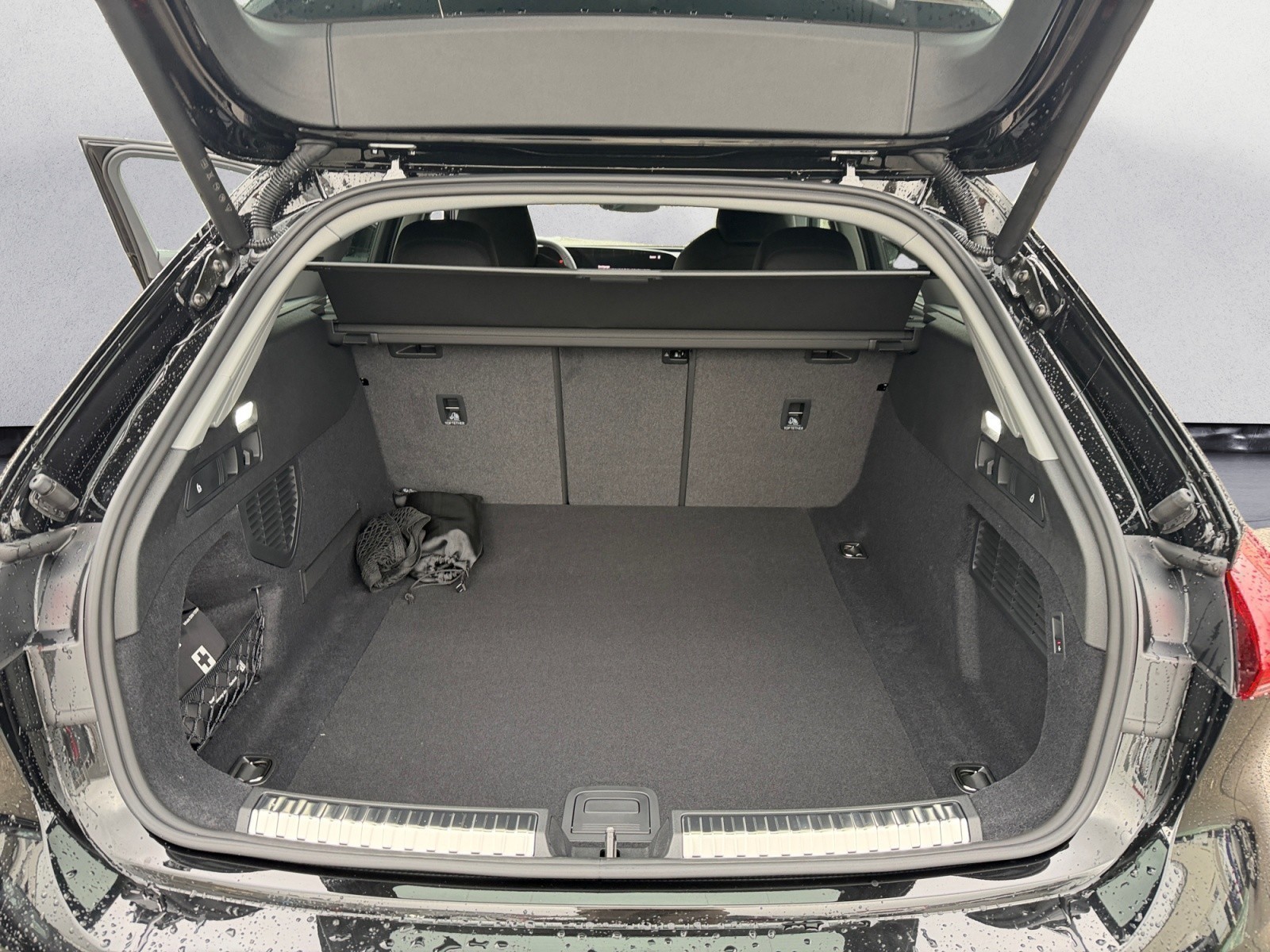 Audi - A5 Avant TFSI  S tronic