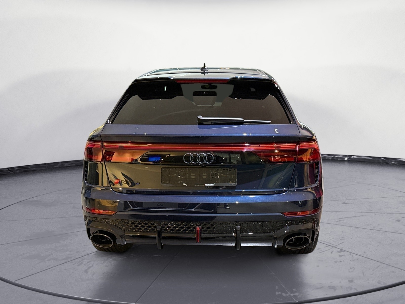 Audi - RS Q8 SUV performance tiptro nic