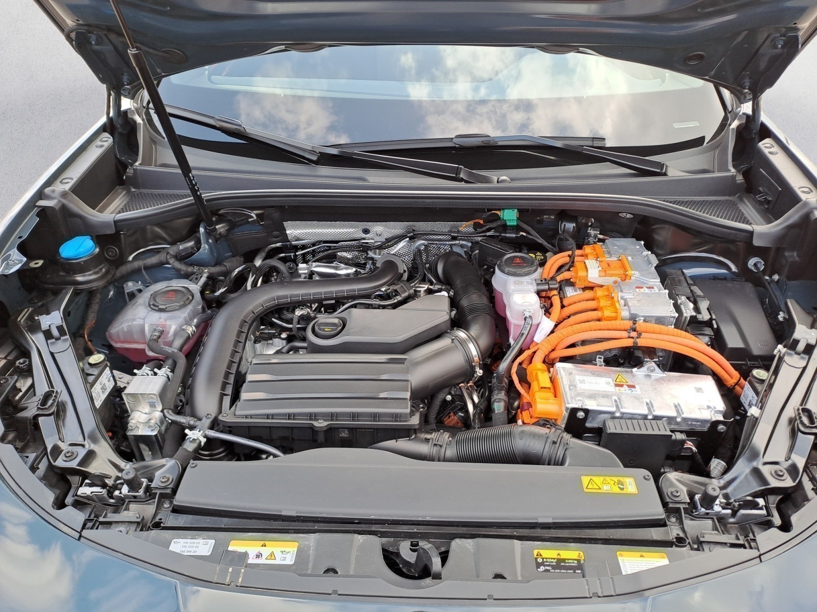 Cupra - Terramar 1.5 e-HYBRID  6-Gang-DSG