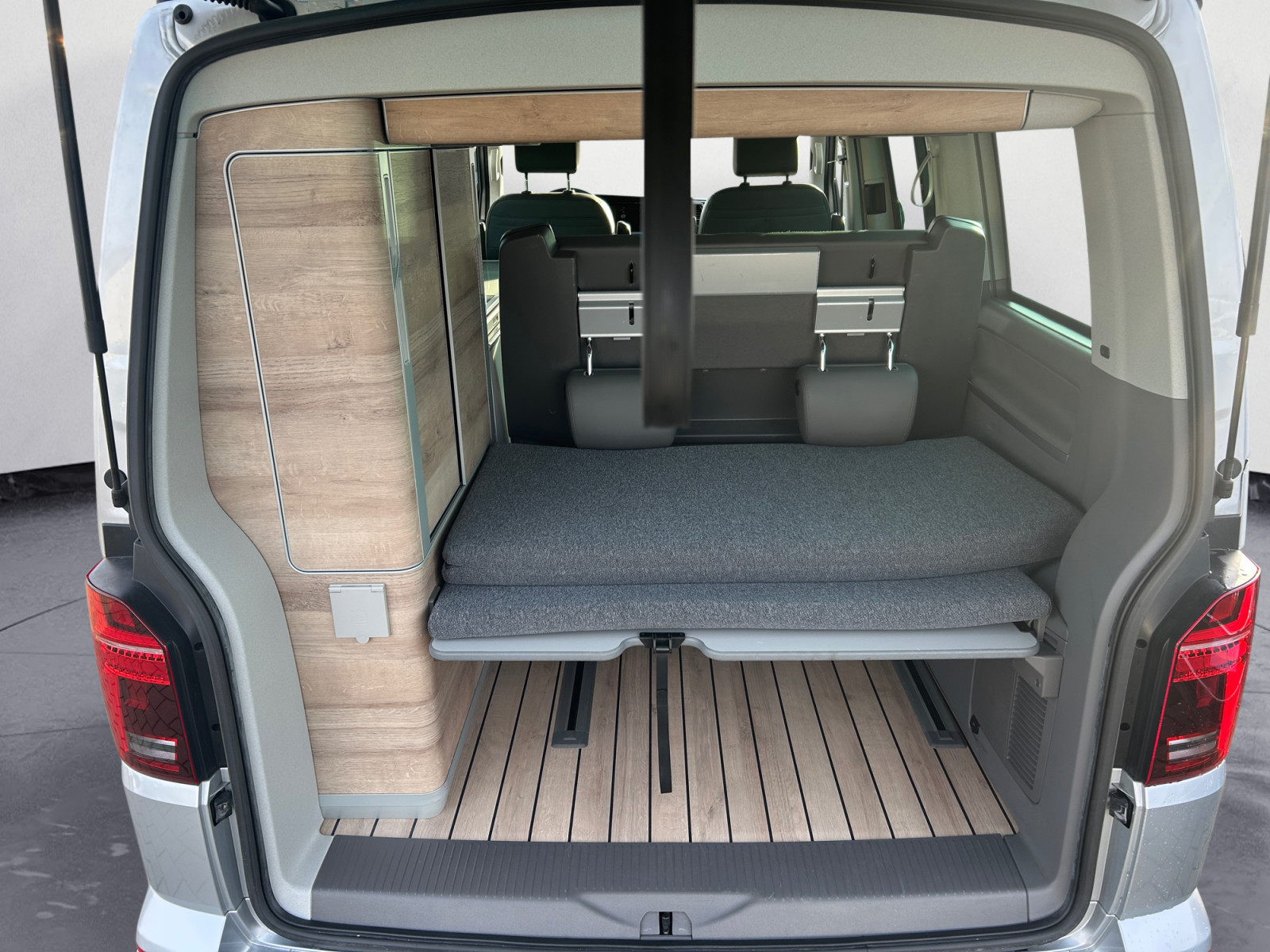 Volkswagen - T6 California DSG 4MOTION Ocean