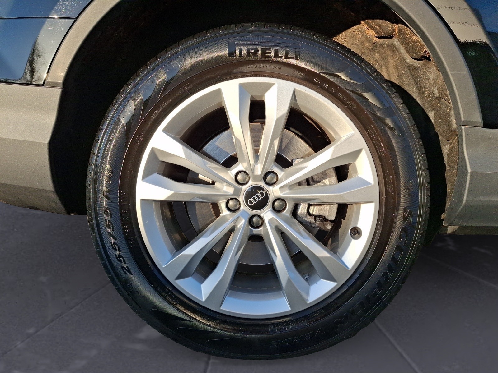 Audi - Q7 55 TFSI e quattro tiptronic