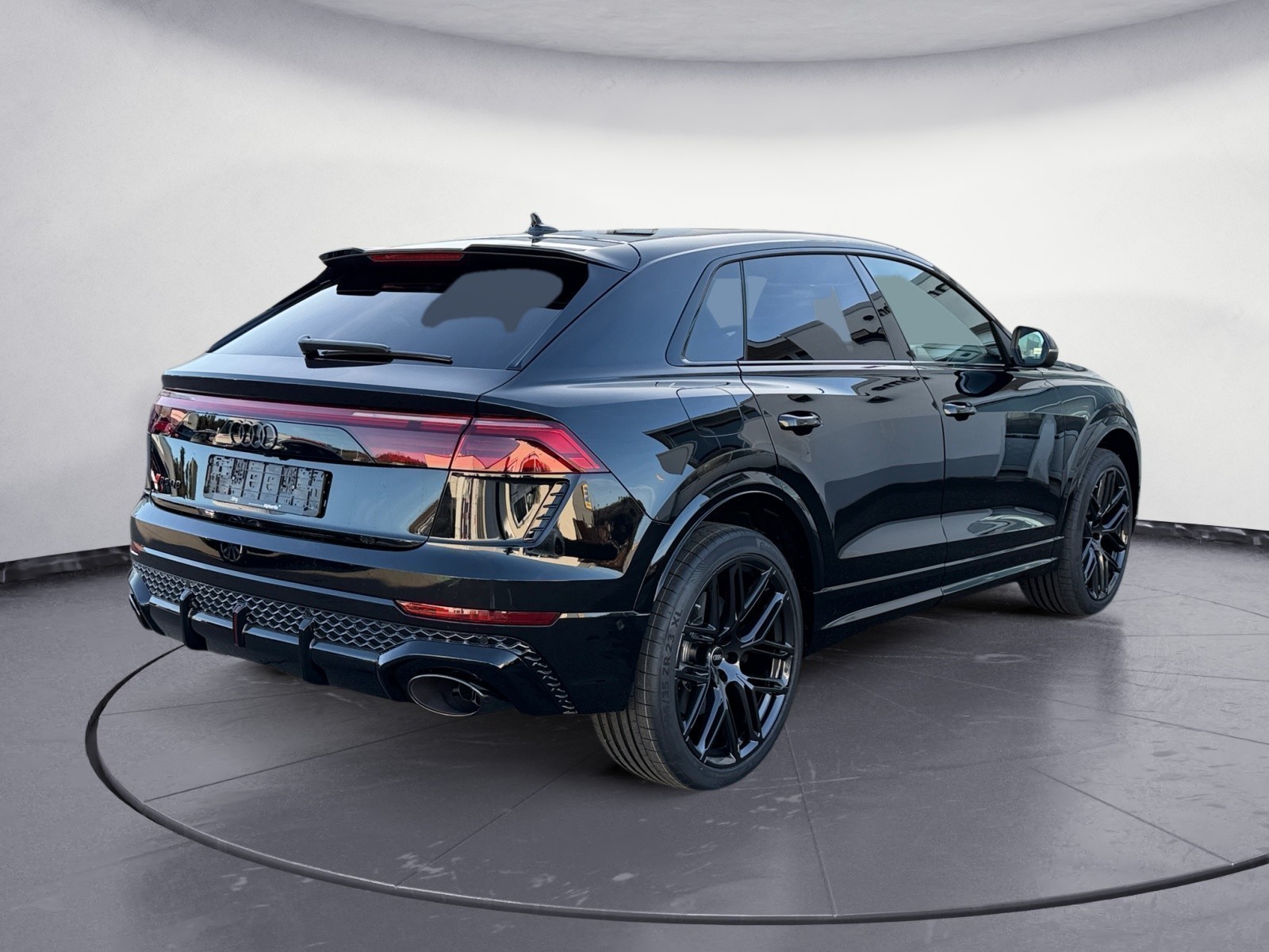 Audi - RS Q8 SUV tiptronic
