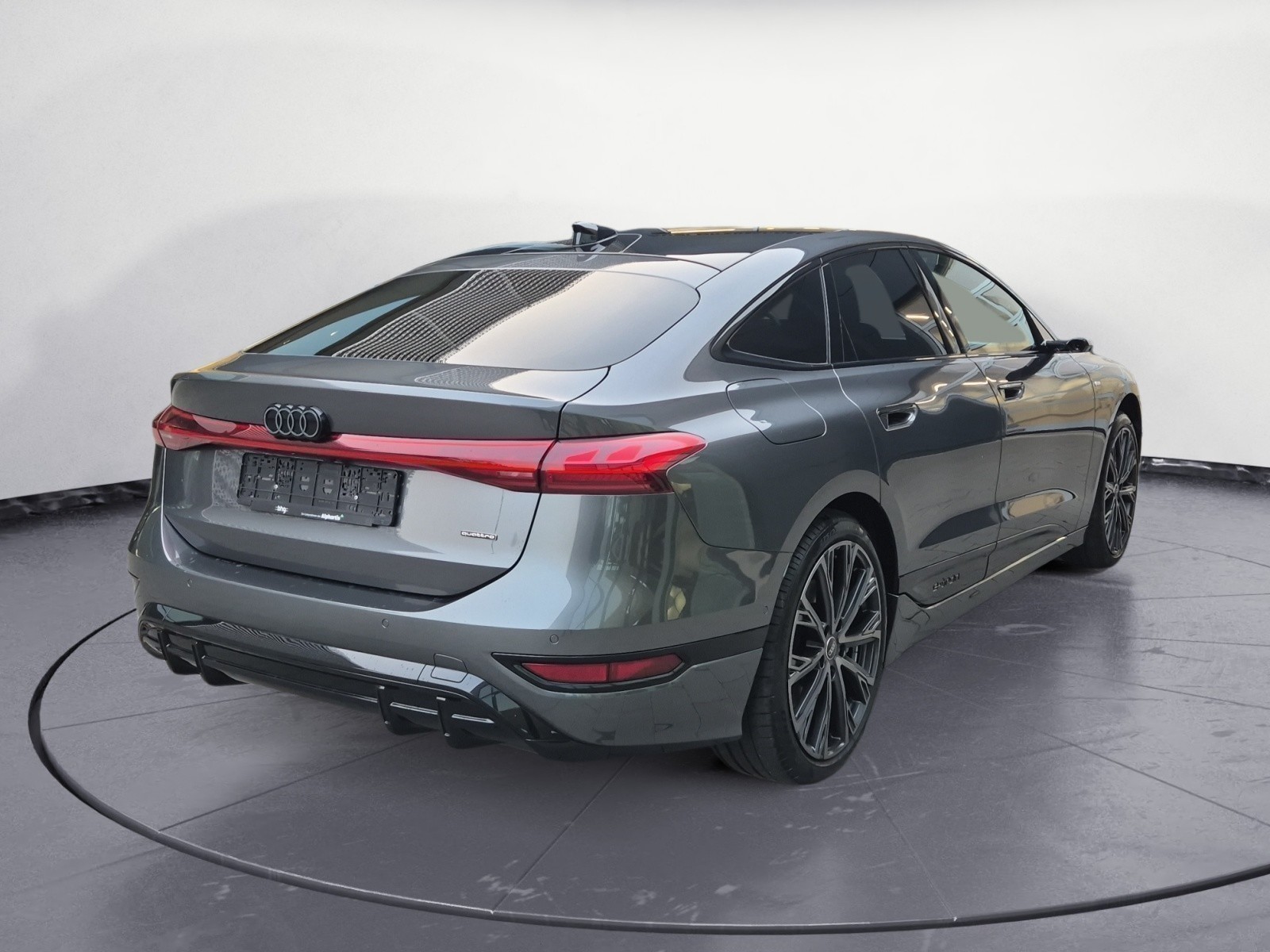 Audi - A6 Sportback e-tron quattro