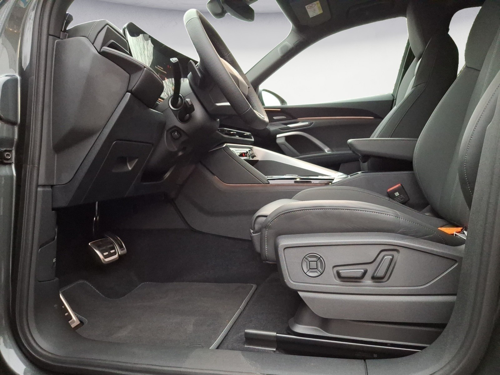 Audi - Q5 Sportback TDI quattro  S t ronic