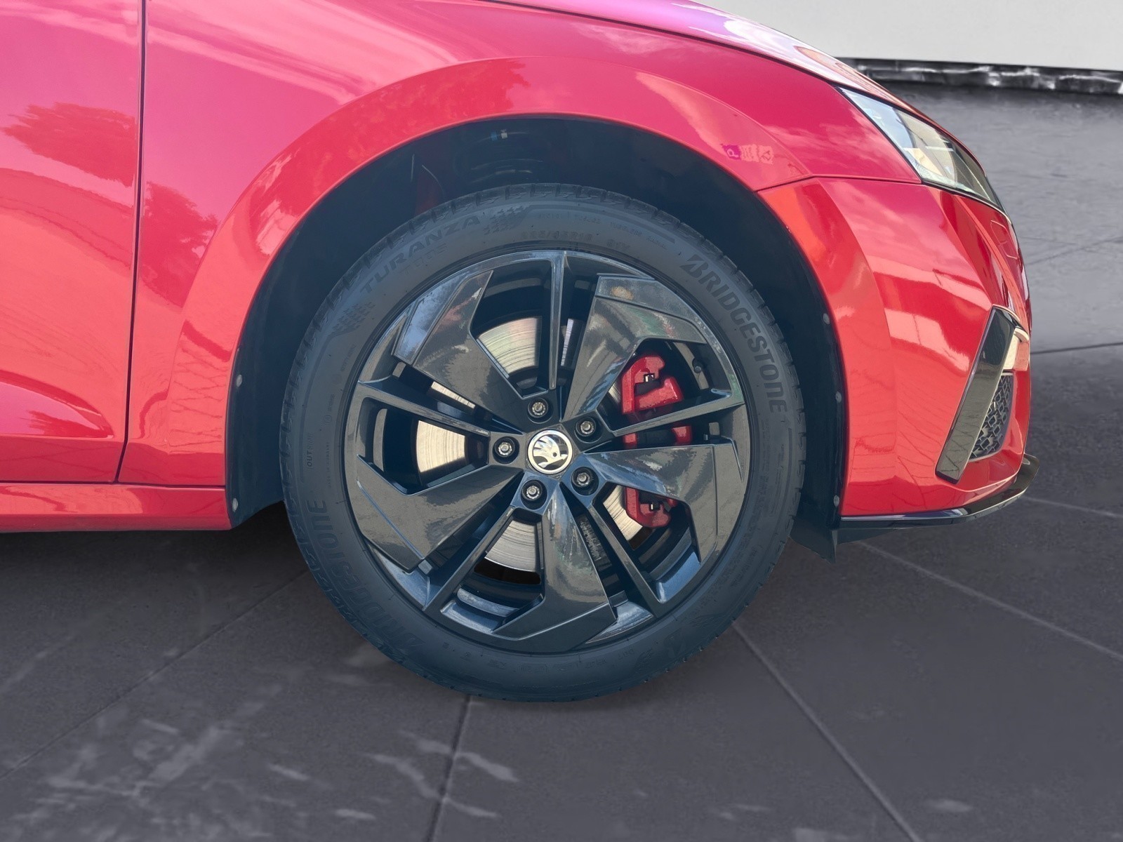 Skoda - Octavia Combi 1.4 TSI iV DSG RS