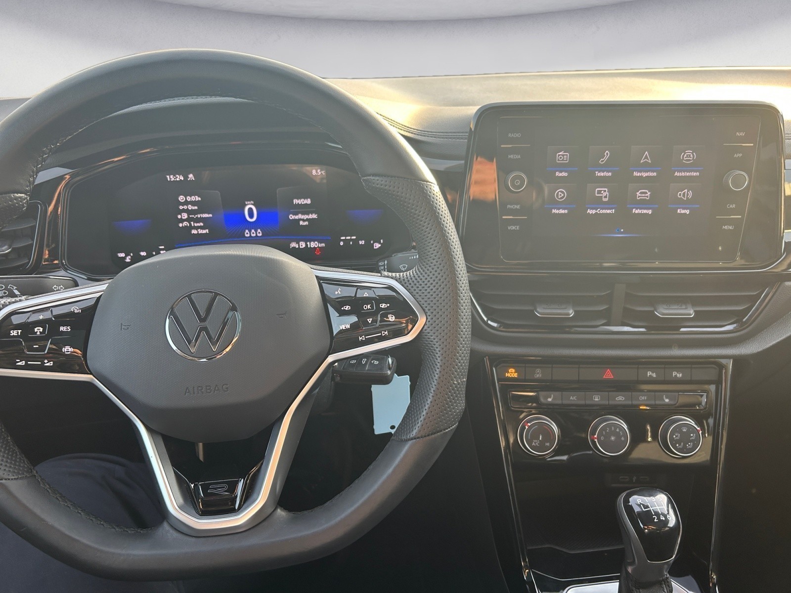 Volkswagen - T-Roc 1.5 TSI OPF R-Line