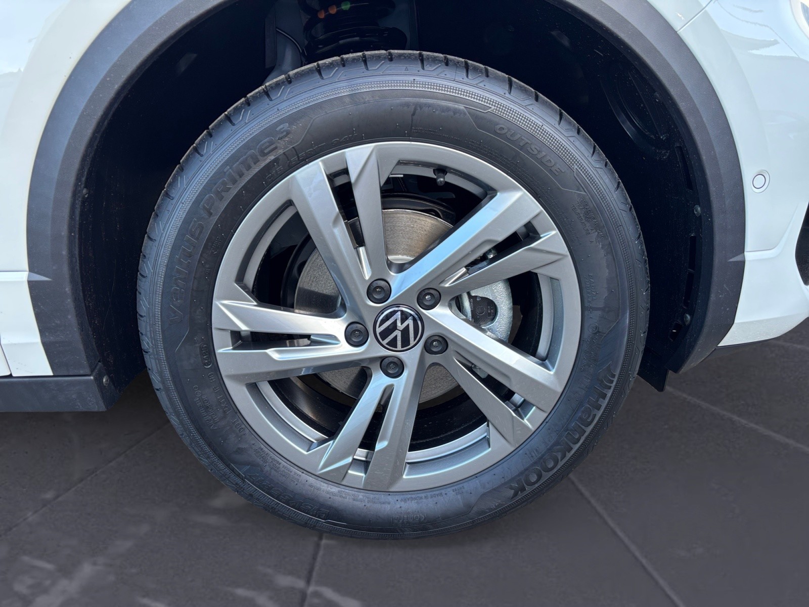 Volkswagen - T-Roc Cabriolet R-Line 1.5 l TSI OPF 6-Gang