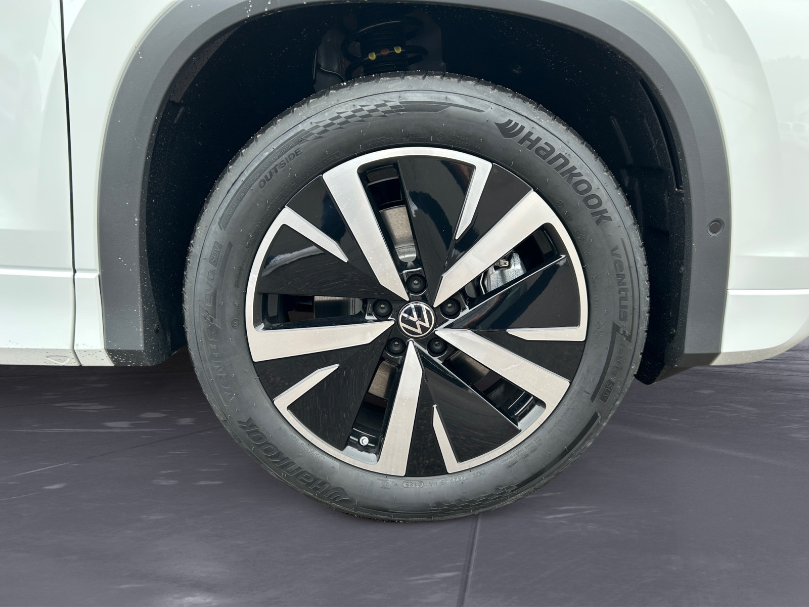 Volkswagen - Tayron Elegance 1,5 l eTSI OPF (1 7-Gang-Doppelkupplungsgetriebe DS G