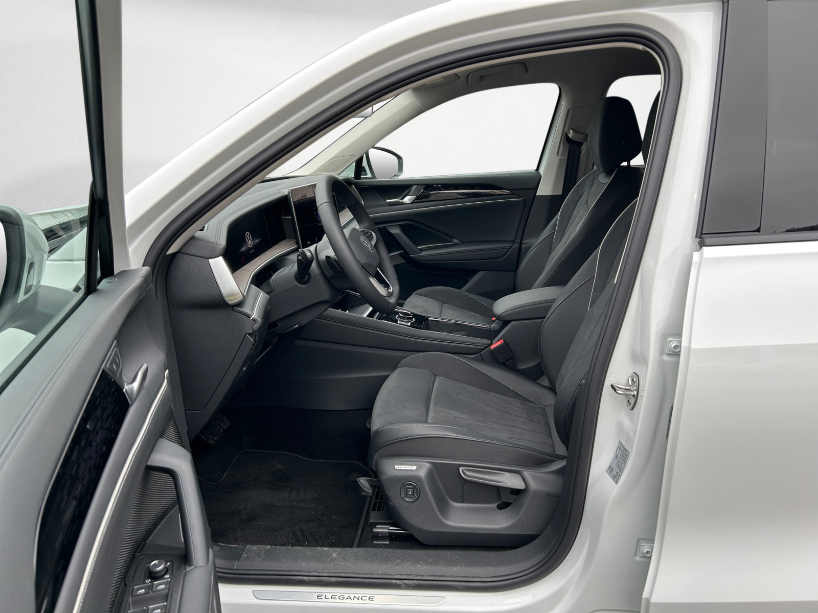 Volkswagen - Tayron Elegance 1,5 l eTSI OPF (1 7-Gang-Doppelkupplungsgetriebe DS G