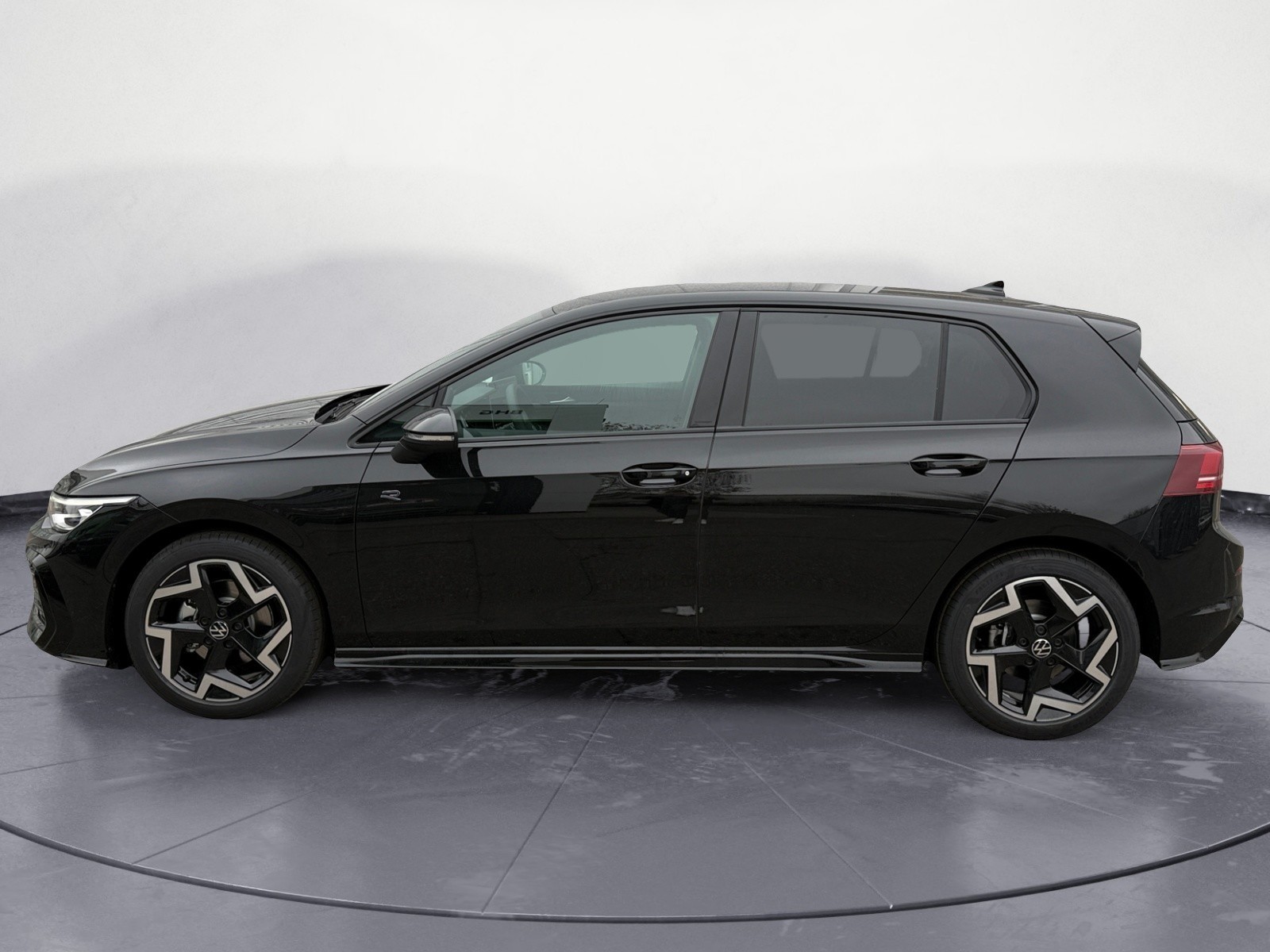 Volkswagen - Golf R-Line 1,5 l eTSI OPF (150 P S) 7-Gang-Doppelkupplungsgetriebe DSG