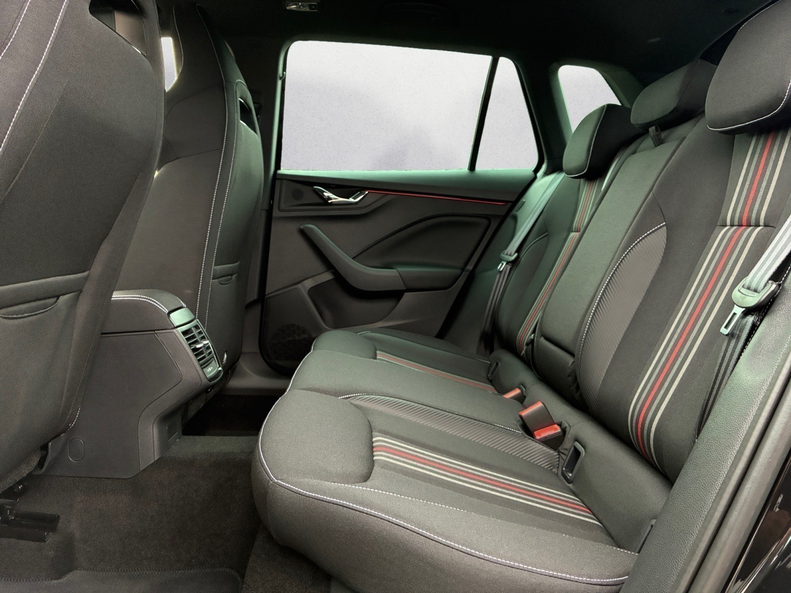 Skoda - Kamiq Monte Carlo 1,0 TSI 7-Gang-DSG