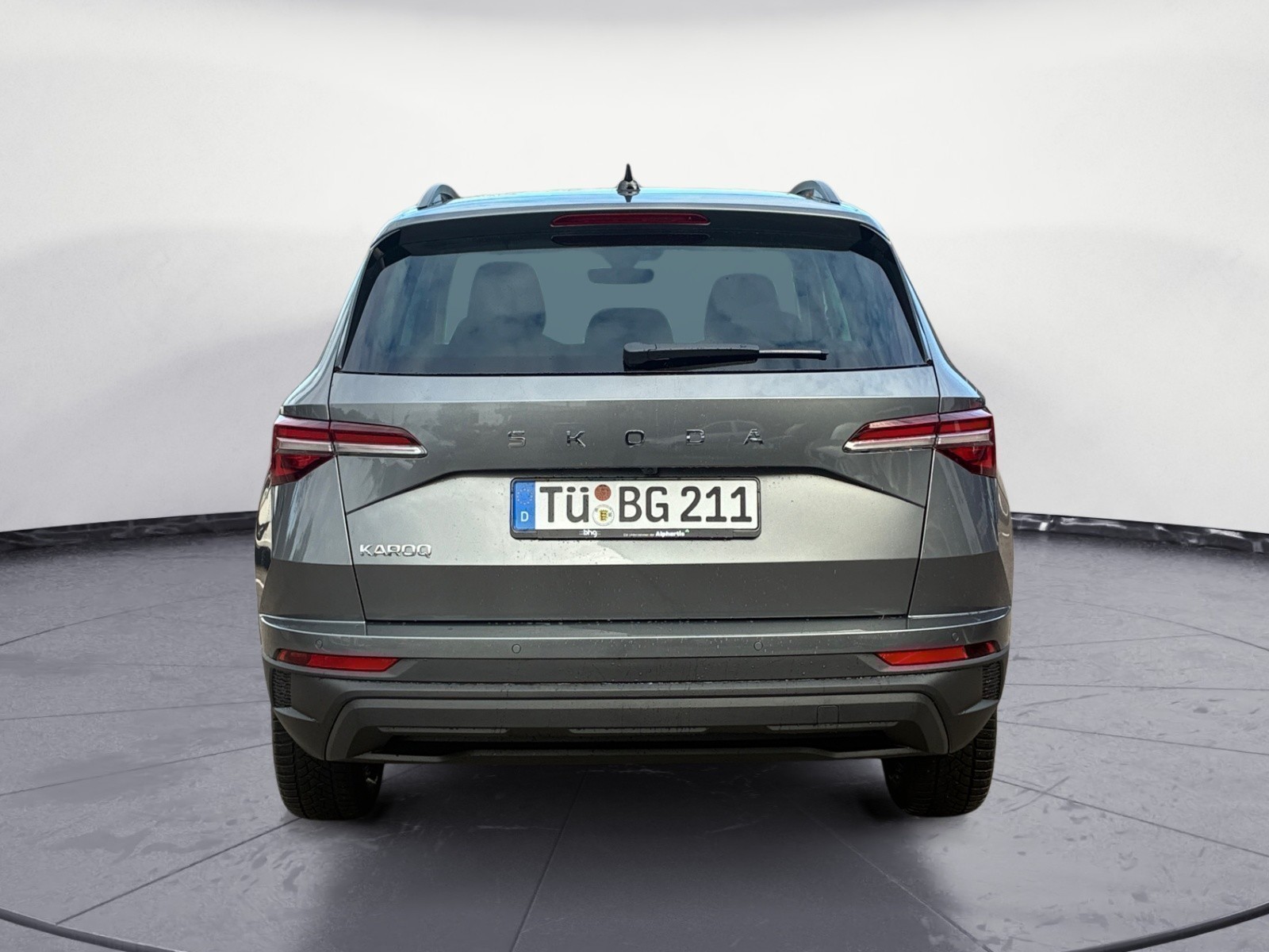 Skoda - Karoq Tour 1,5 TSI 7-Gang-DSG