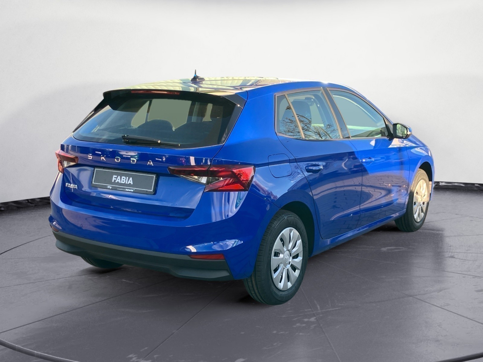 Skoda - Fabia Essence 1,0 MPI 5-Gang-Schaltgetriebe