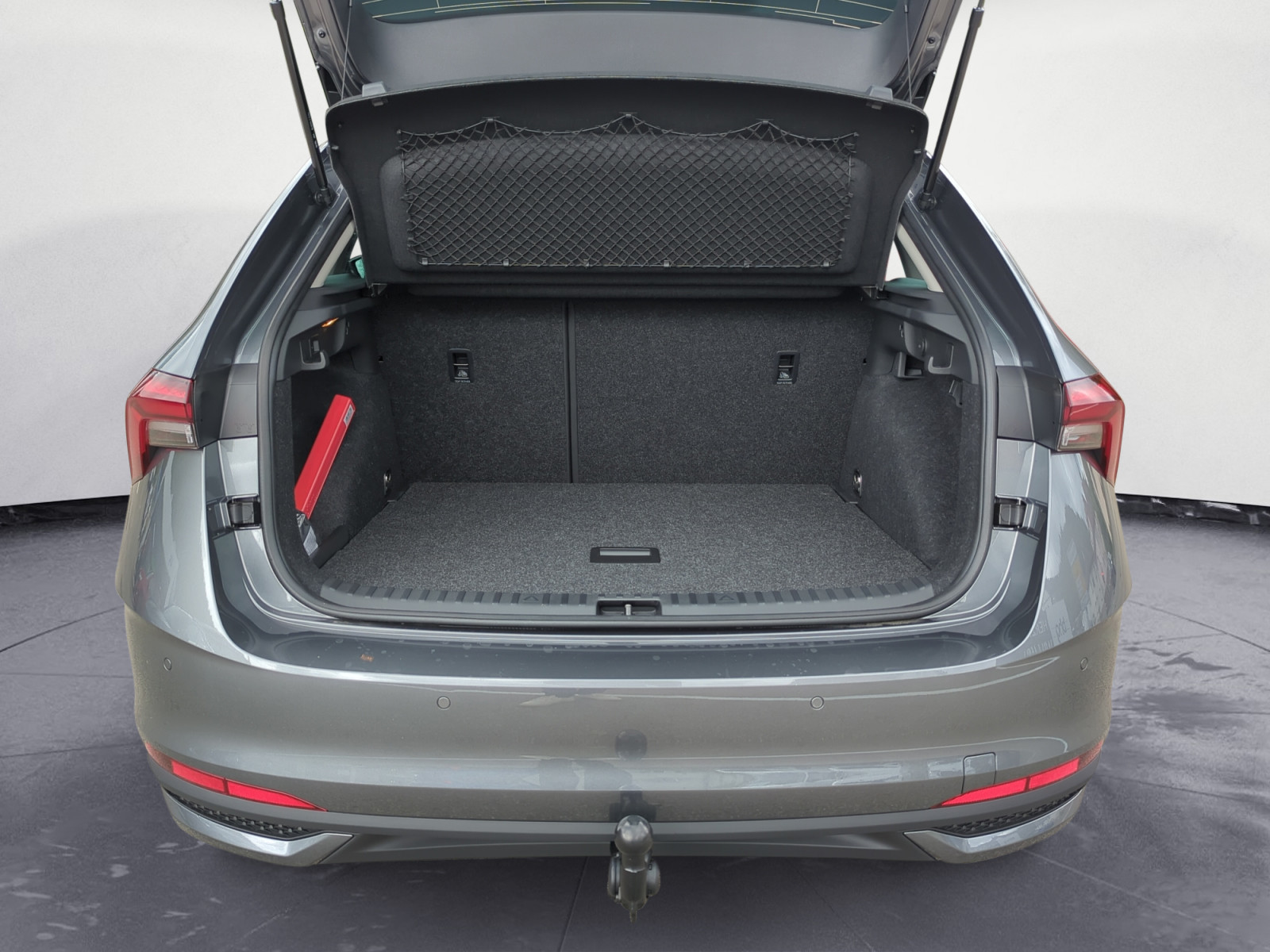 Skoda - Scala Tour 1,0 TSI  7-Gang-DSG