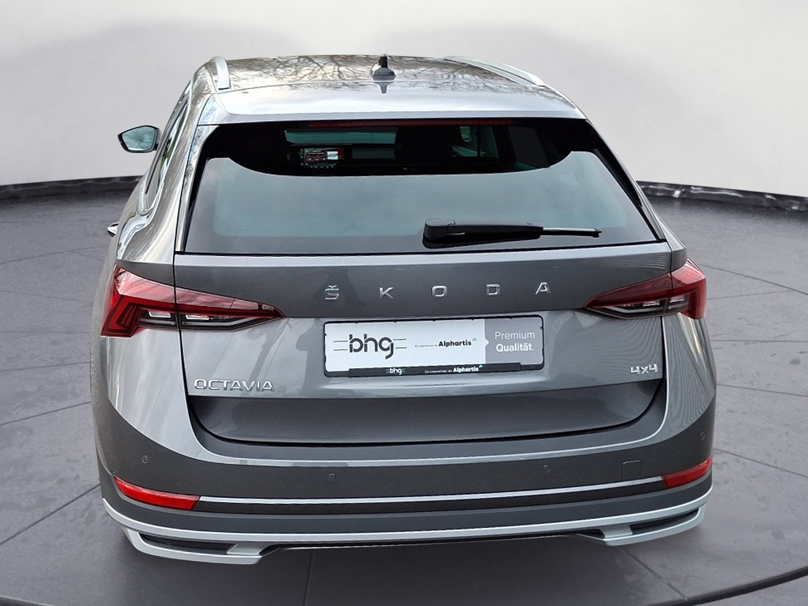 Skoda - Octavia Combi Scout 2.0 TDI DSG 4x4