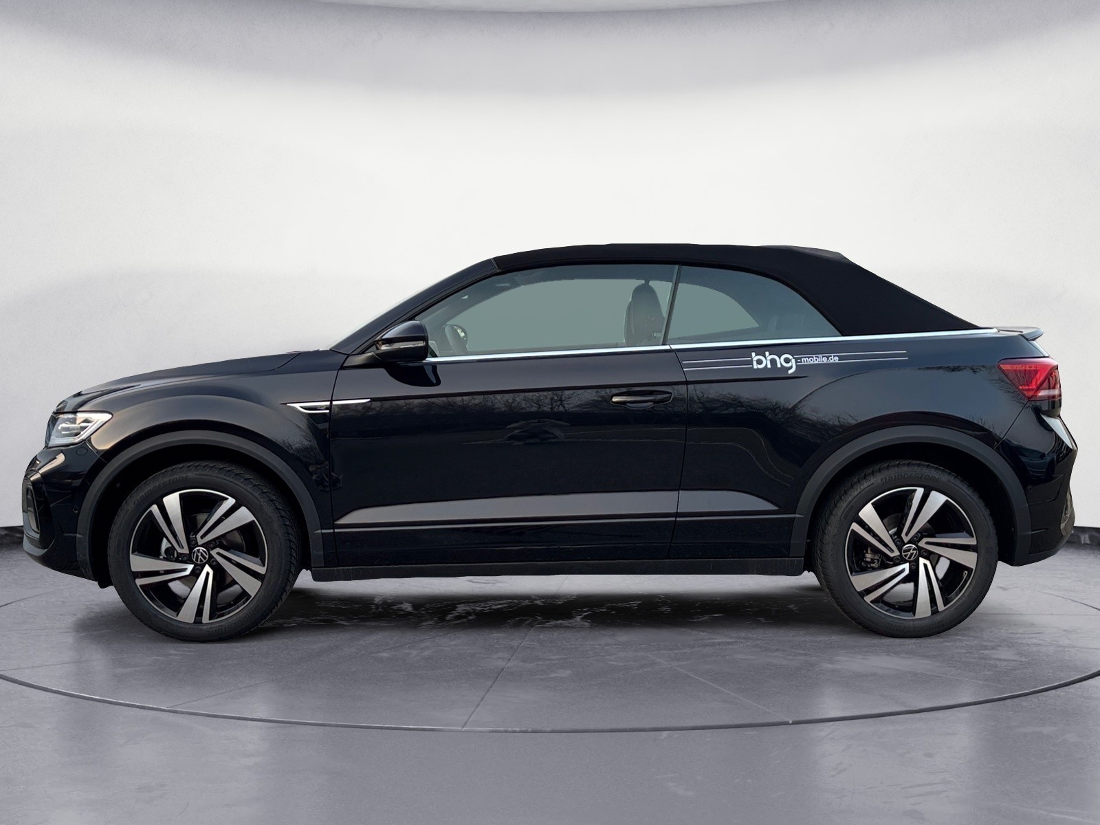 Volkswagen - T-Roc Cabriolet R-Line 1.5 l TSI OPF 7-Gang-Doppelkupplungsgetri ebe DSG