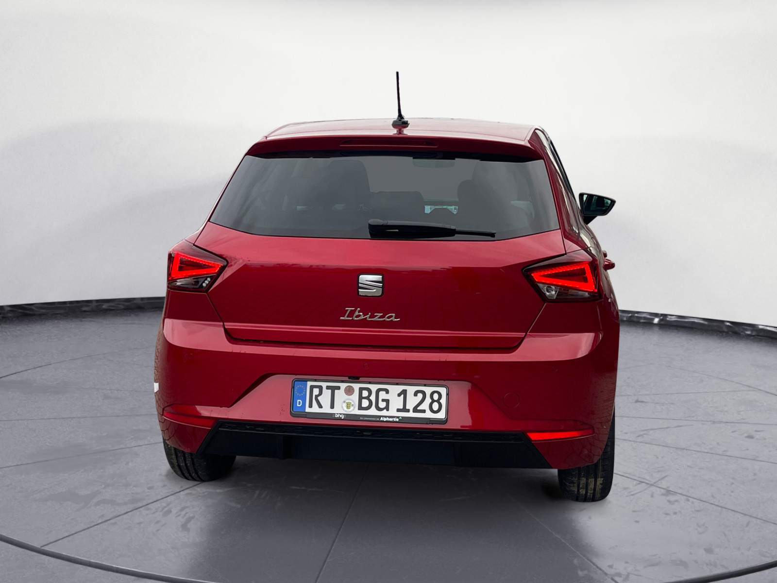 Seat - Ibiza Road Edition 1.0 TSI  7-Gang