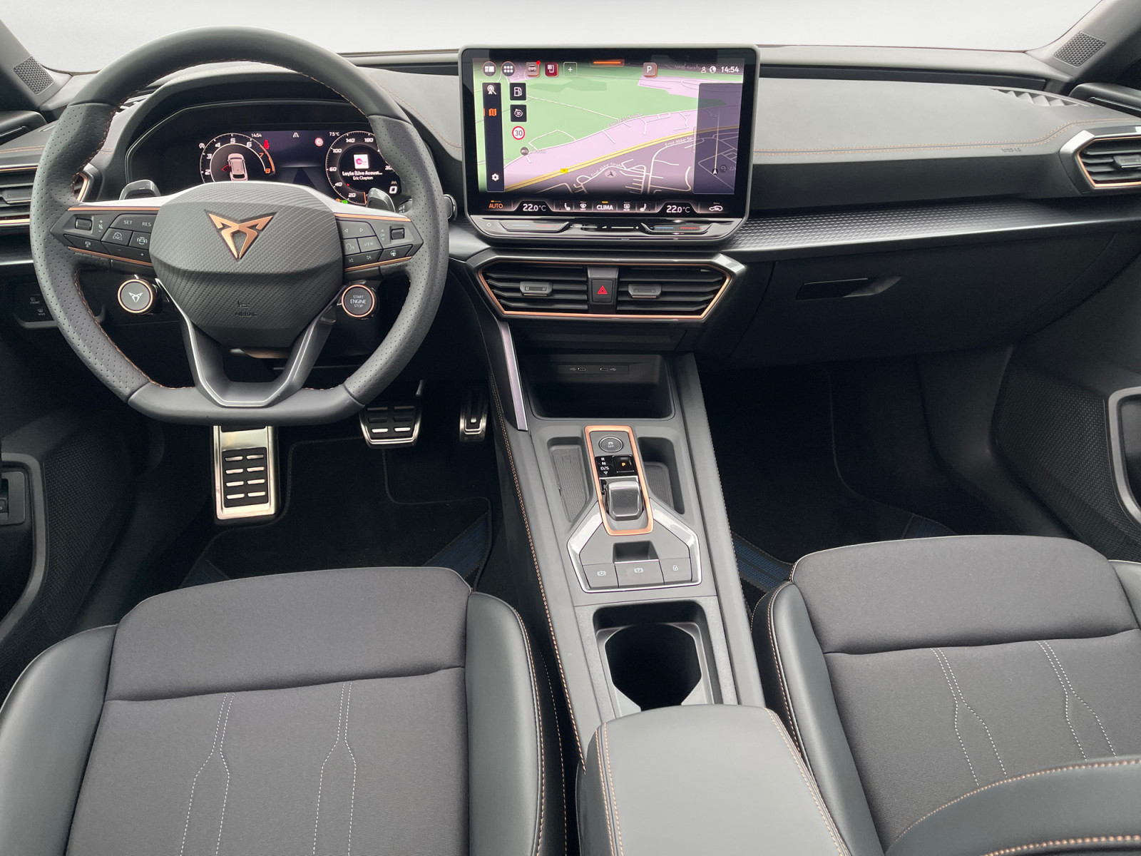 Cupra - Leon Sportstourer 2.0 TSI  7-Gang-DSG 4Drive