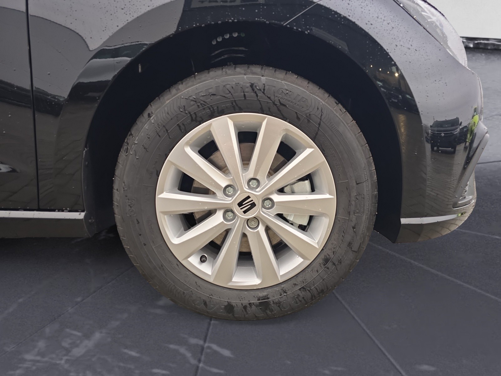 Seat - Ibiza Road Edition 1.0 TSI  6-Gang