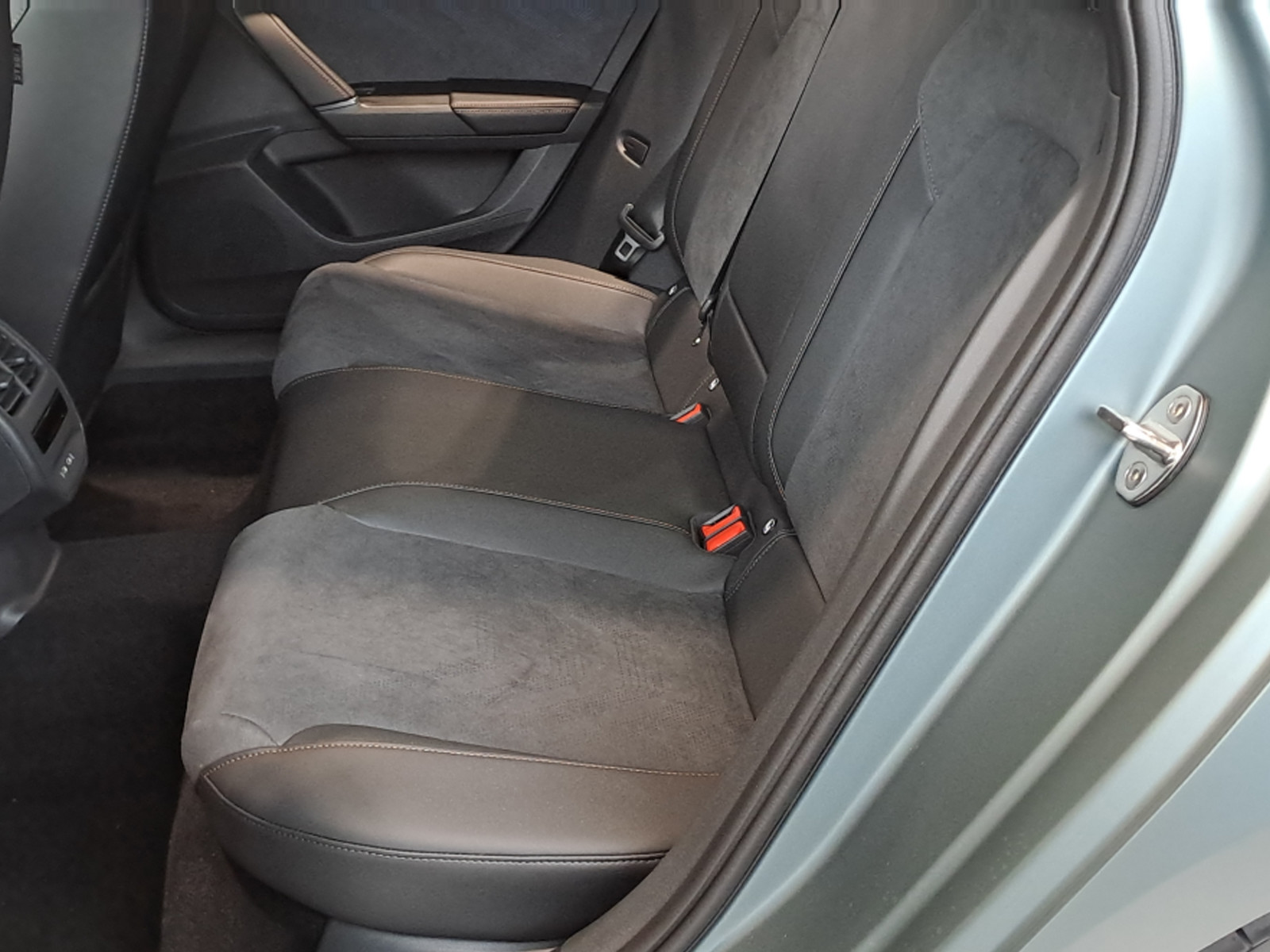 Cupra - Leon Sportstourer VZ 1.5 e-HYBRID  6-Gang-DSG