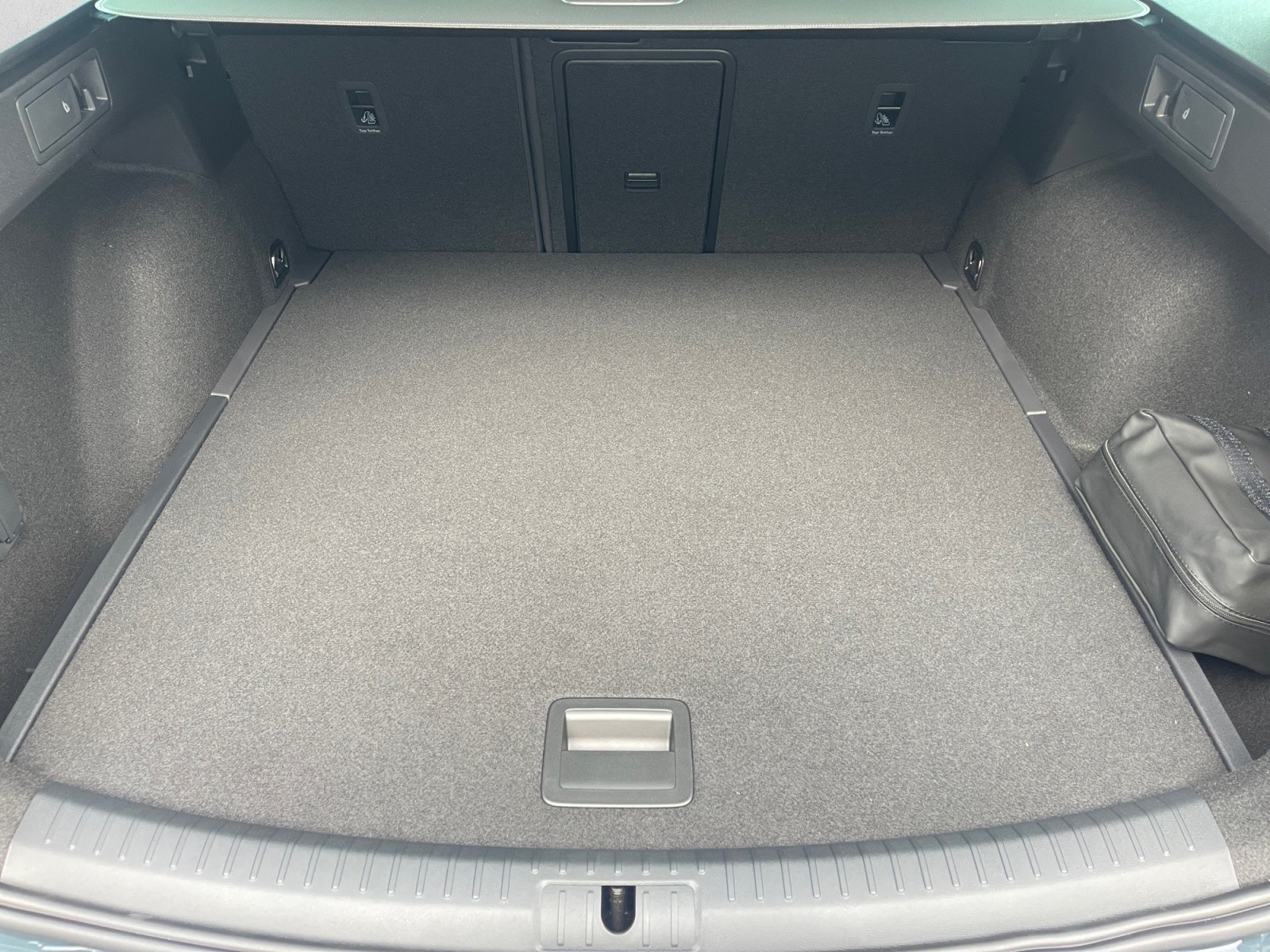 Cupra - Leon Sportstourer 1.5 eTSI  7-Gang-DSG