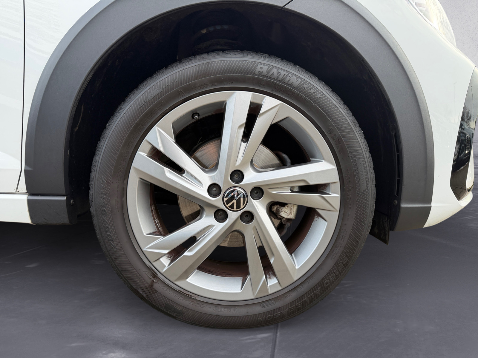 Volkswagen - Taigo 1.0 TSI OPF DSG R-Line