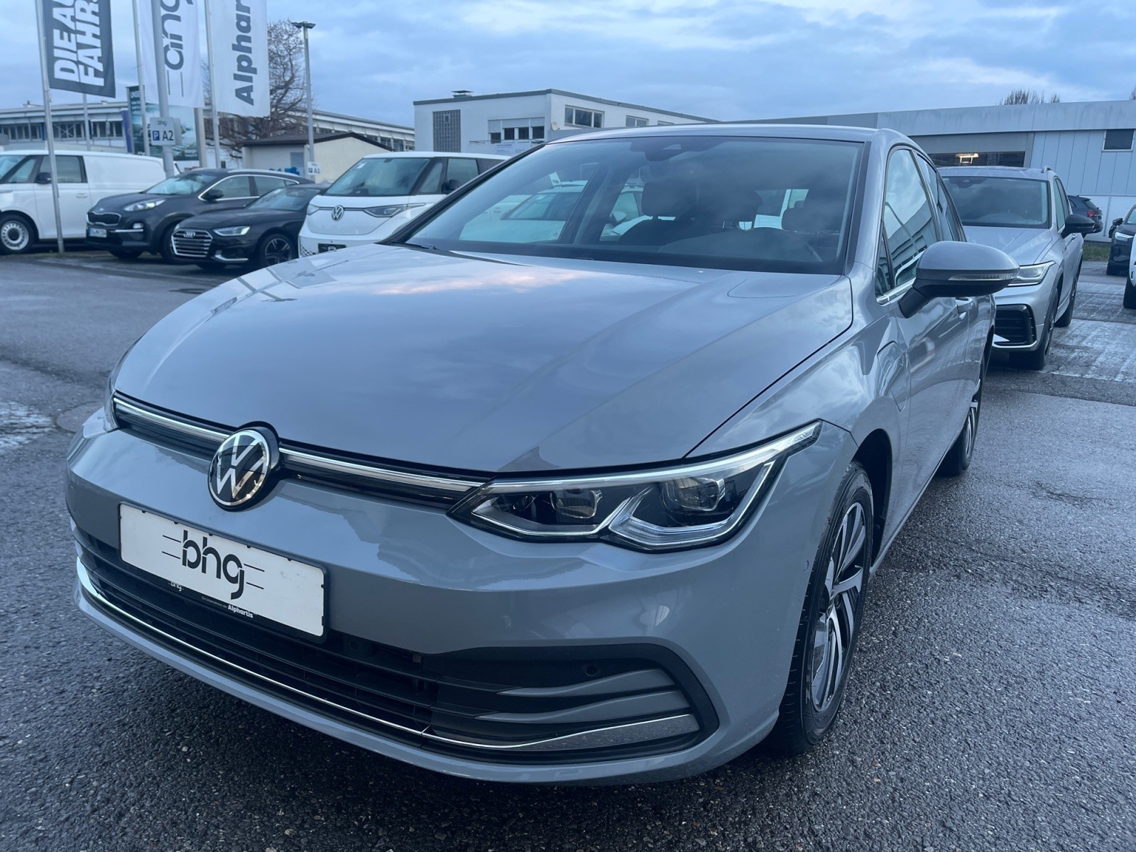Volkswagen - Golf 1.4 eHybrid OPF DSG Style