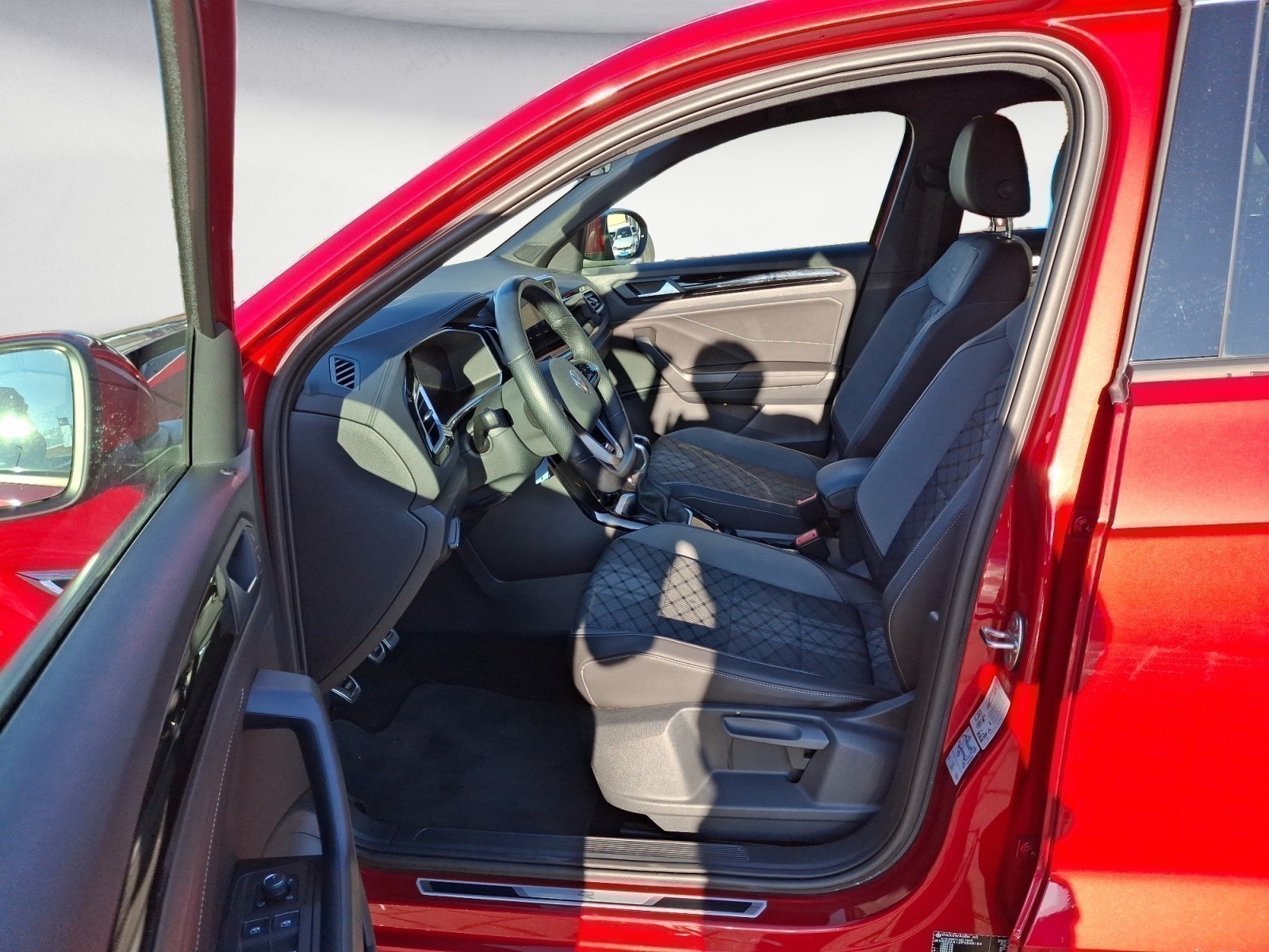 Volkswagen - T-Roc R-Line 1,5 TSI 6-Gang