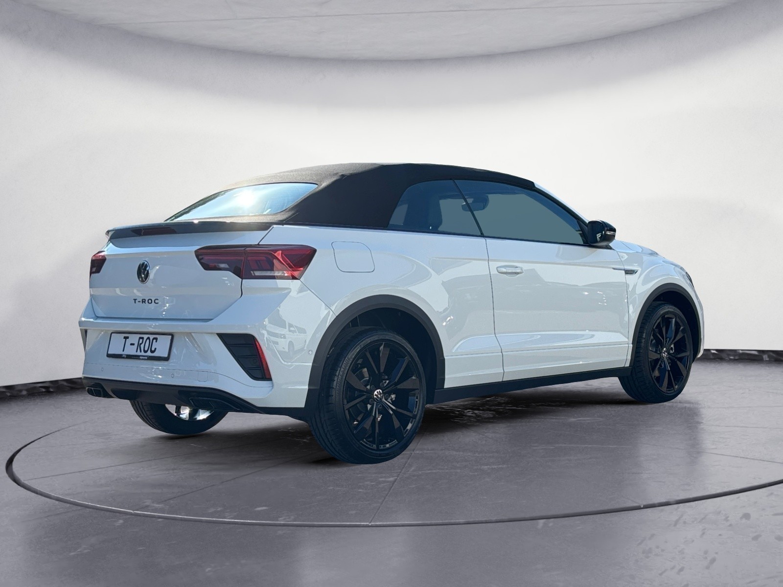 Volkswagen - T-Roc Cabriolet R-Line 1.5 l TSI OPF 7-Gang-Doppelkupplungsgetri ebe DSG