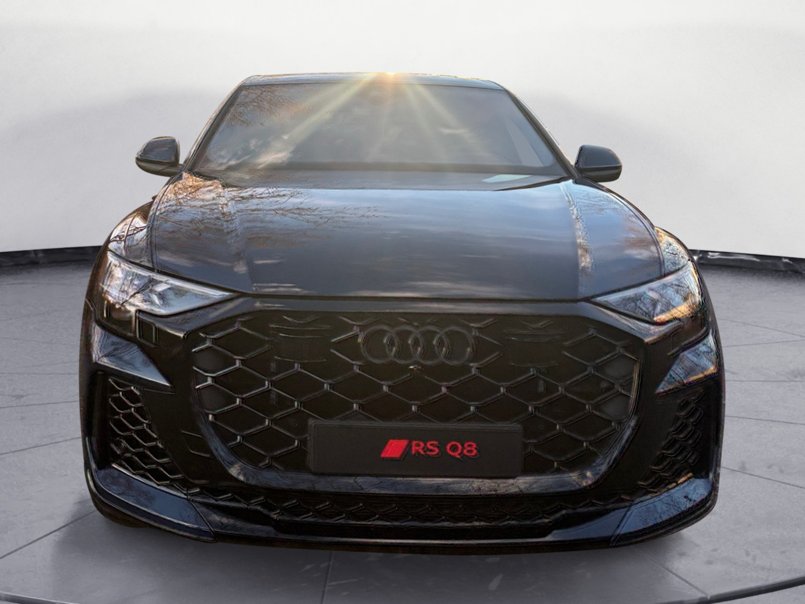 Audi - RS Q8 SUV performance tiptro nic