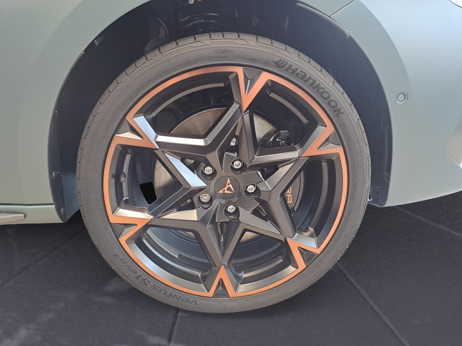 Cupra - Leon Sportstourer VZ 1.5 e-HYBRID  6-Gang-DSG